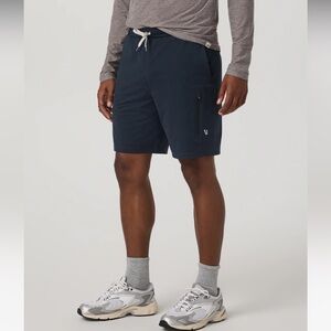 Vuori Sunday Performance Shorts Navy Size Lg